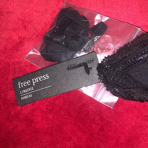 Nordstrom Rack Black Lace Bandeau Bra w/ Optional Adjustable Straps Size Small - Picture 6 of 7